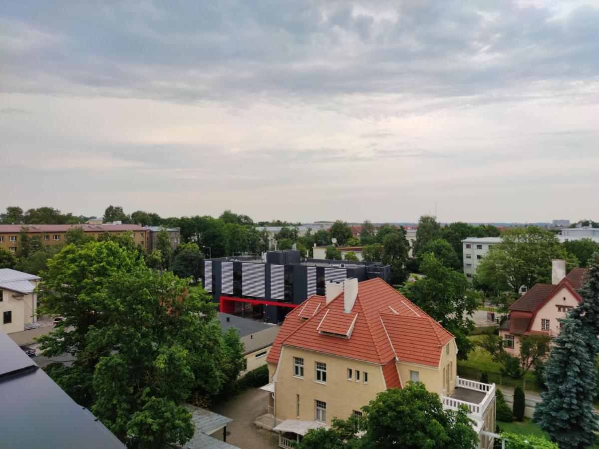 Artisa Riia Str 20B Luxury Penthouse Apartment Tartu Esterno foto