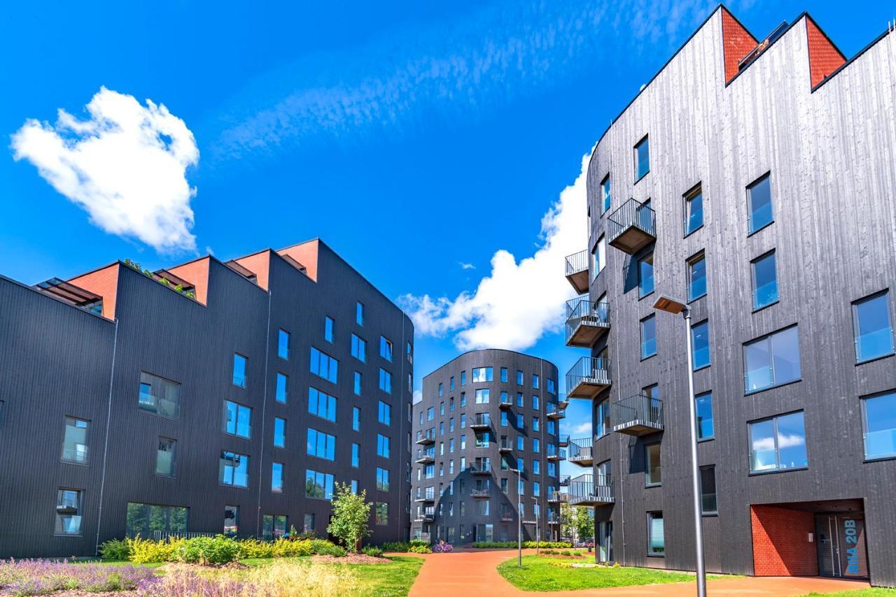 Artisa Riia Str 20B Luxury Penthouse Apartment Tartu Esterno foto