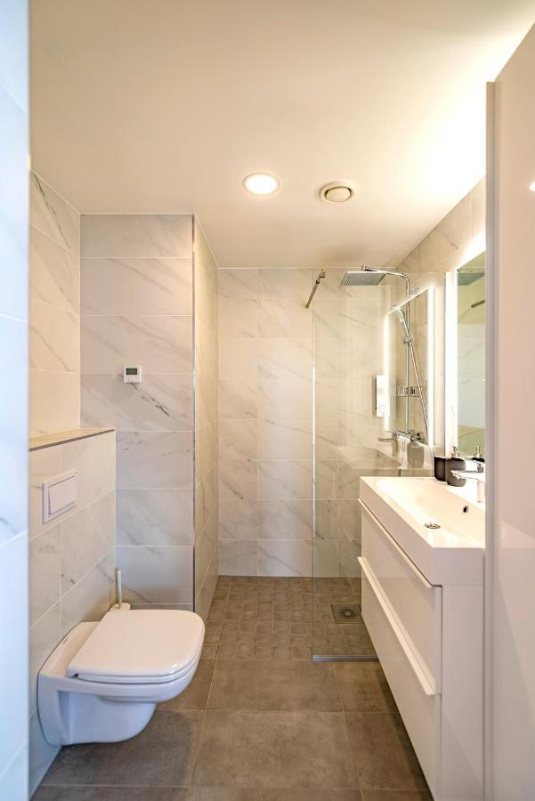 Artisa Riia Str 20B Luxury Penthouse Apartment Tartu Esterno foto